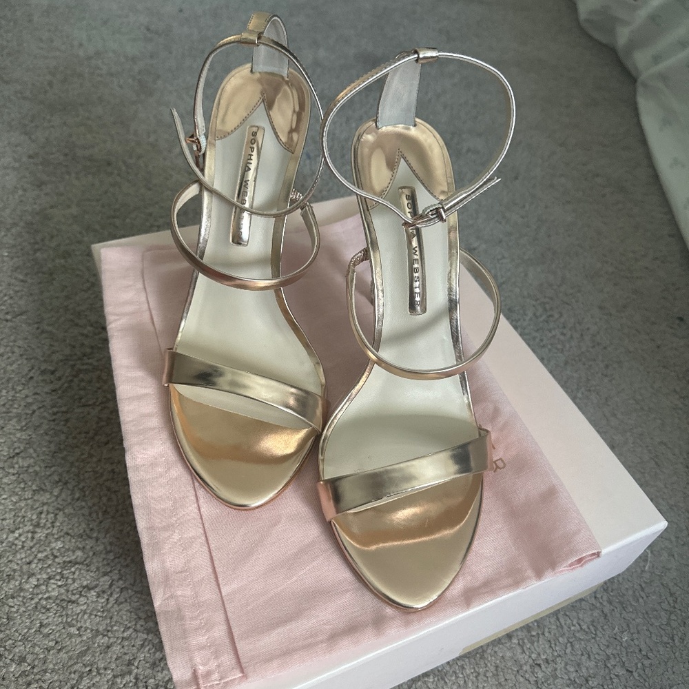 Sophia Webster Rose Gold sandal